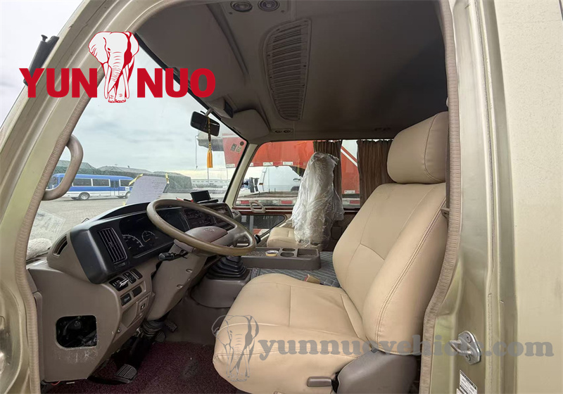 The Toyota Coaster customized by the client from the DRC Congo has been shipped to the port The Toyota Coaster customized by the client from the DRC Congo has been shipped to the port