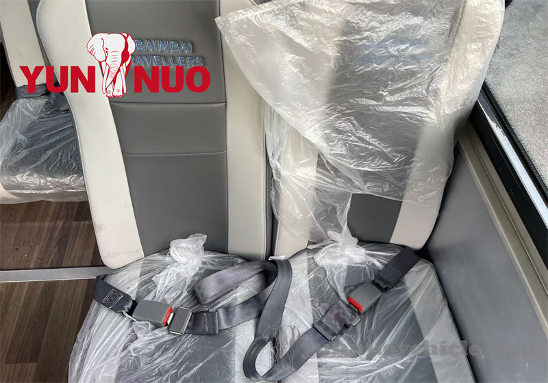 The Yutong ZK6932D has been fully renovated and is ready to be dispatched to the customer's target port The Yutong ZK6932D has been fully renovated and is ready to be dispatched to the customer's target port