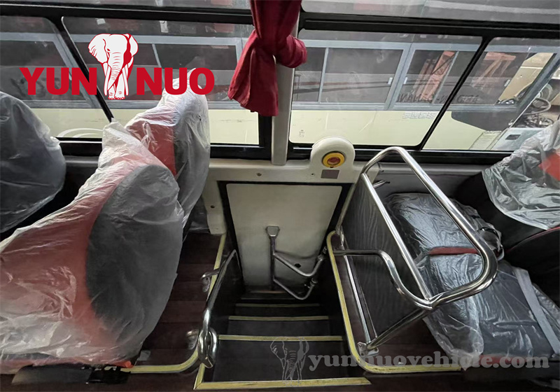 The Yutong ZK6127HOC9 bus bound for Côte d'Ivoire has been fully renovated The Yutong ZK6127HOC9 bus bound for Côte d'Ivoire has been fully renovated