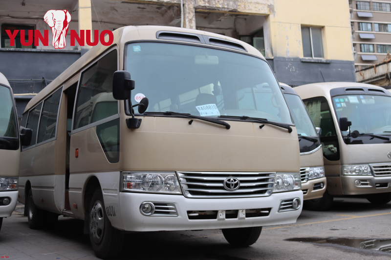Second hand Toyota coaster bus 29seats very good quality