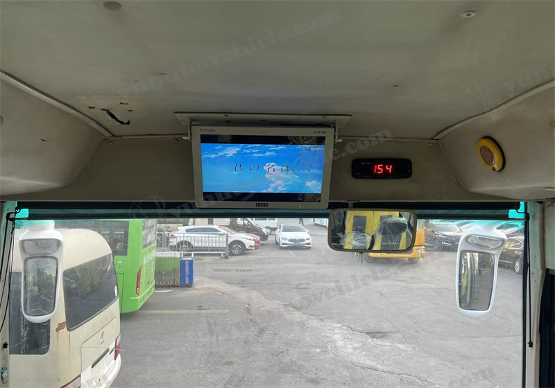 Model: Yutong ZK 6112D