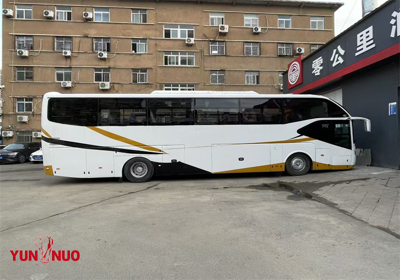 Yutong ZK6122HQ9A
