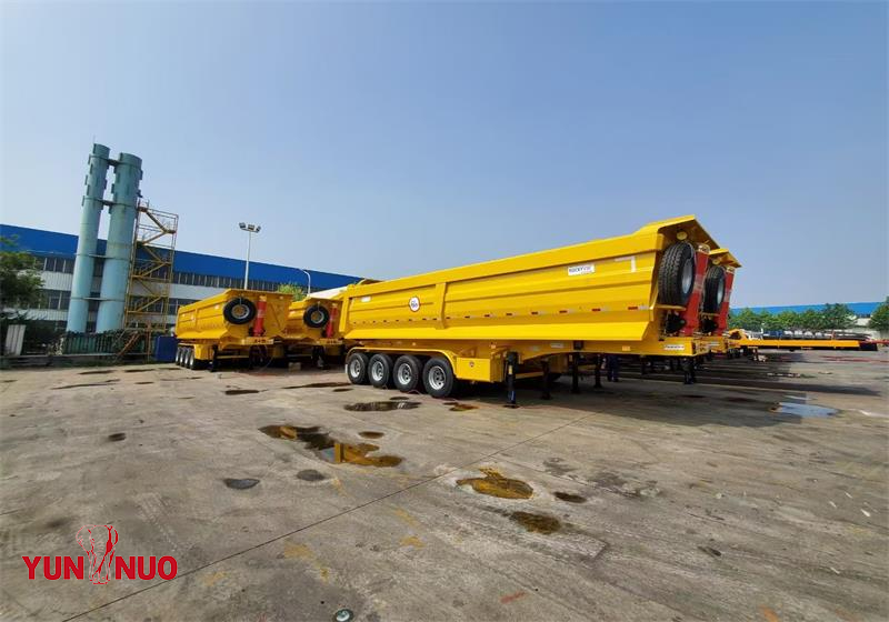 Rear tipper trailer