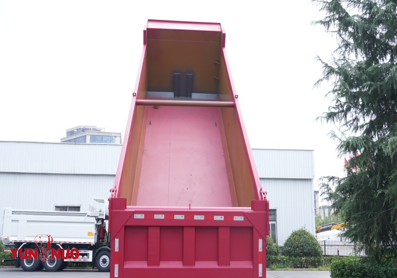 HOWO Tipper Truck