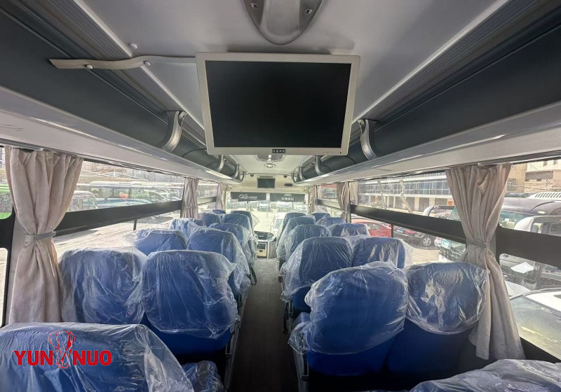 Yutong Used Bus ZK6120.55seats