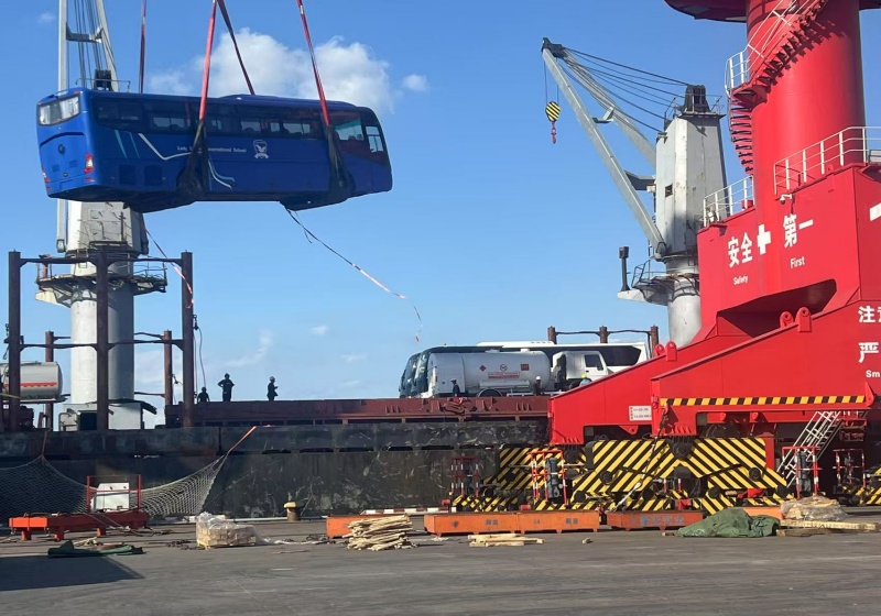 China Refurbished bus for Zimbabwe customer