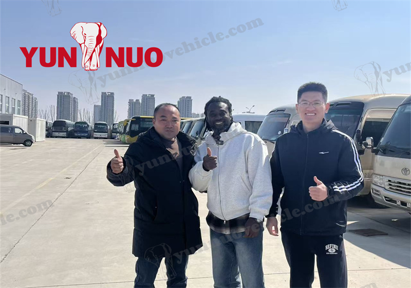 Ghanaian Customer Visits Yunnuo for Coaster Purchase.jpg