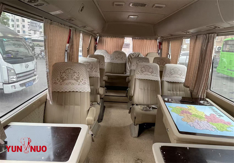 Used Toyota coaster bus 19seats 