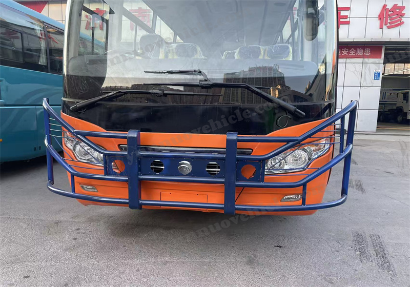 Model: Yutong ZK 6112D