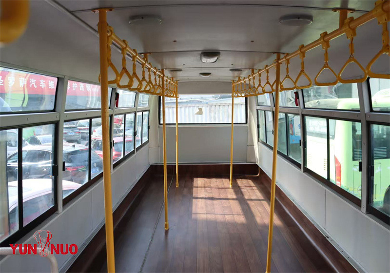 Yutong ZK5110XLH front-engine