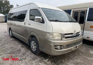 Toyota Hiace (2TR)