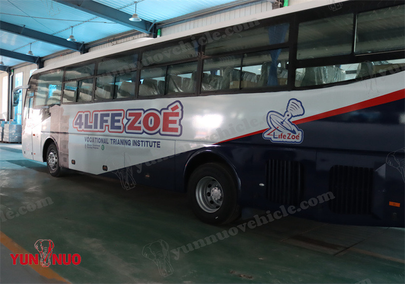 Used Yutong ZK6127 Bus