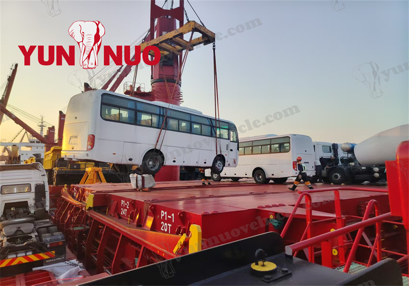 Shandong Yunnuo | 3 Toyota Hiace Renovated & Shipped to Zimbabwe副本1.jpg