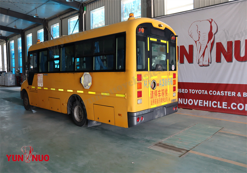 School Bus Yutong ZK6729D