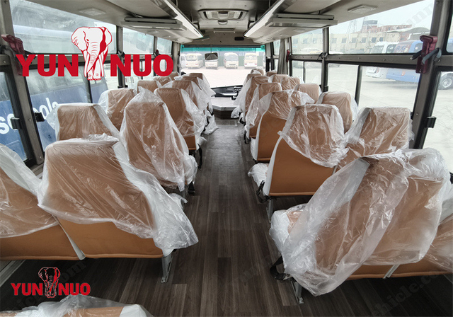 Used Yutong Bus 6932D Diesel Coach Bus